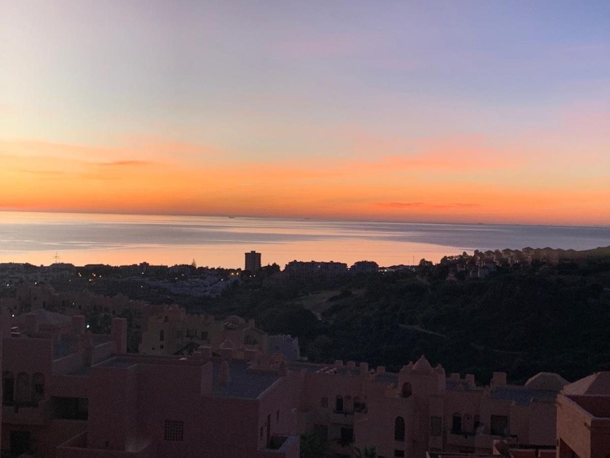 Coto Real 2378 Splendid Views Apartment Manilva Bagian luar foto